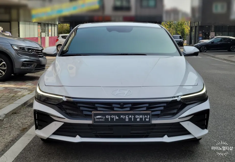 Hyundai Elantra CN7のカーフィルム施工事例｜費用目安・仕上がり 施工写真 2-3