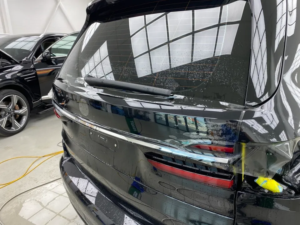 BMW X7 PPF施工事例｜費用目安と仕上がり 施工写真 2-1