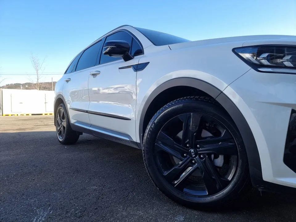 Kia Sorentoのホイールリペア・塗装事例 施工写真 1-1