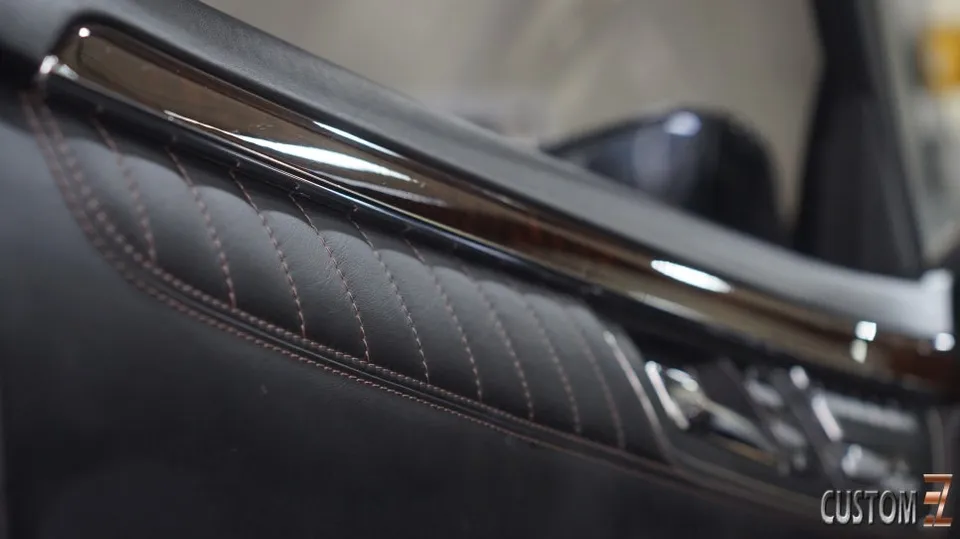 Mercedes-Benz S-Class ambient lighting - Mercedes-Benz S-Class Ambient Lighting Review — Enhanced Interior photo 4