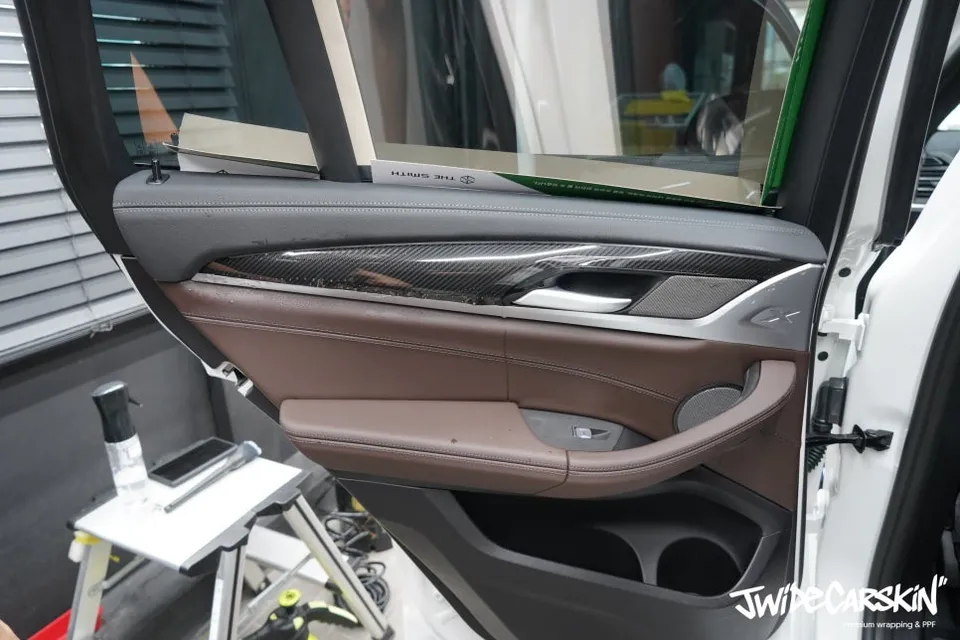 BMW X4 M40i ppf - BMW X4 M40i PPF Review — Carbon Interior Adds Sportiness photo 3