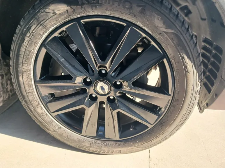 BMWのホイールリペア・塗装事例 施工写真 2-2