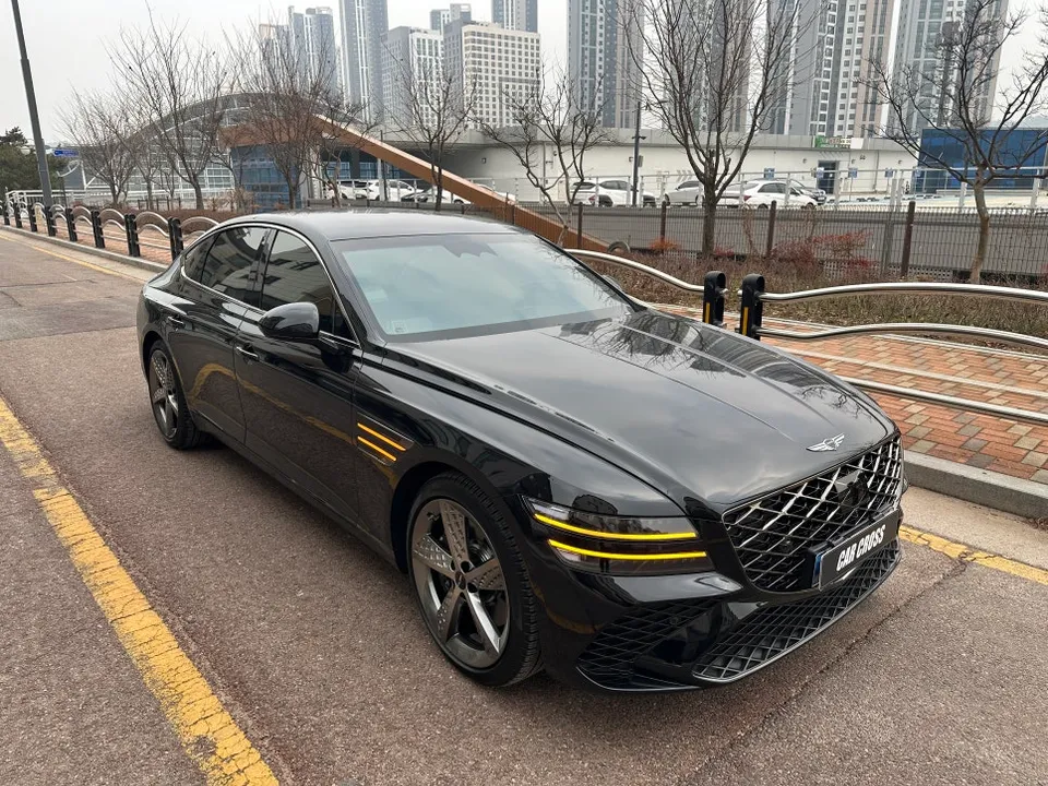 Genesis G80 PPF施工事例｜費用目安と仕上がり 施工写真 2-1
