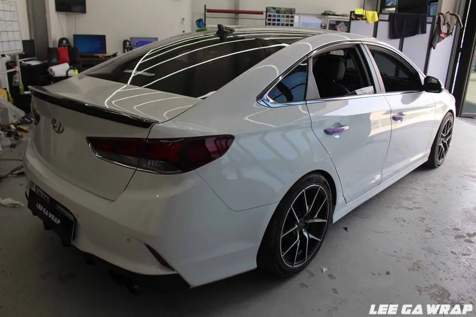 Hyundai Sonata New Rise vinyl wrap - Hyundai Sonata New Rise Vinyl Wrap Installation Review — Cost photo 4