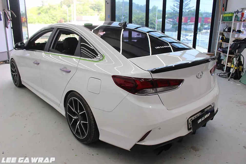 Hyundai Sonata New Rise vinyl wrap - Hyundai Sonata New Rise Vinyl Wrap Installation Review — Cost photo 5
