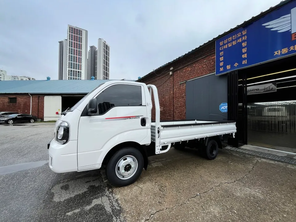 Kia Bongo 3 oem options - Kia Bongo 3 OEM Options Review: Factory Upgrade Cost photo 3