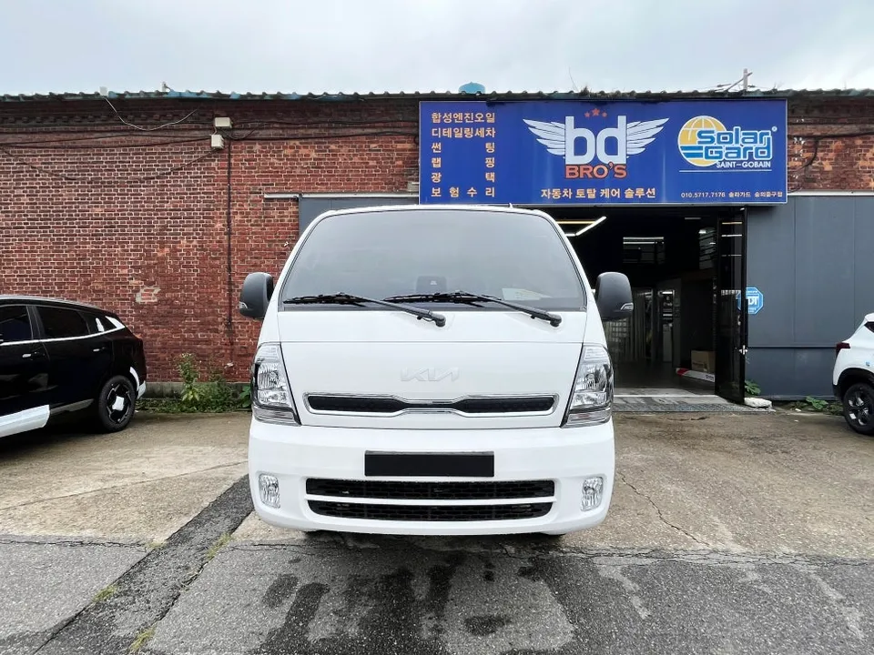 Kia Bongo 3 oem options - Kia Bongo 3 OEM Options Review: Factory Upgrade Cost photo 4