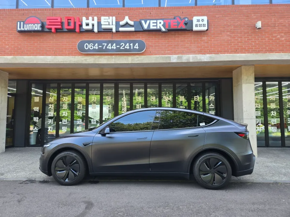 Tesla Model Y PPF施工事例｜費用目安と仕上がり 写真