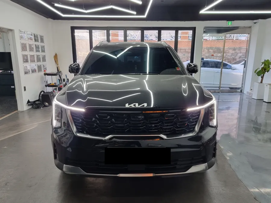 Kia Sorento MQ4 car audio installation result