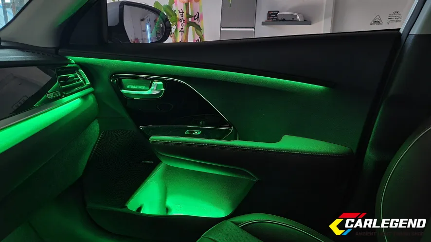 Kia Niro ambient lighting - Kia Niro Ambient Lighting Review — Enhanced Interior Mood photo 3