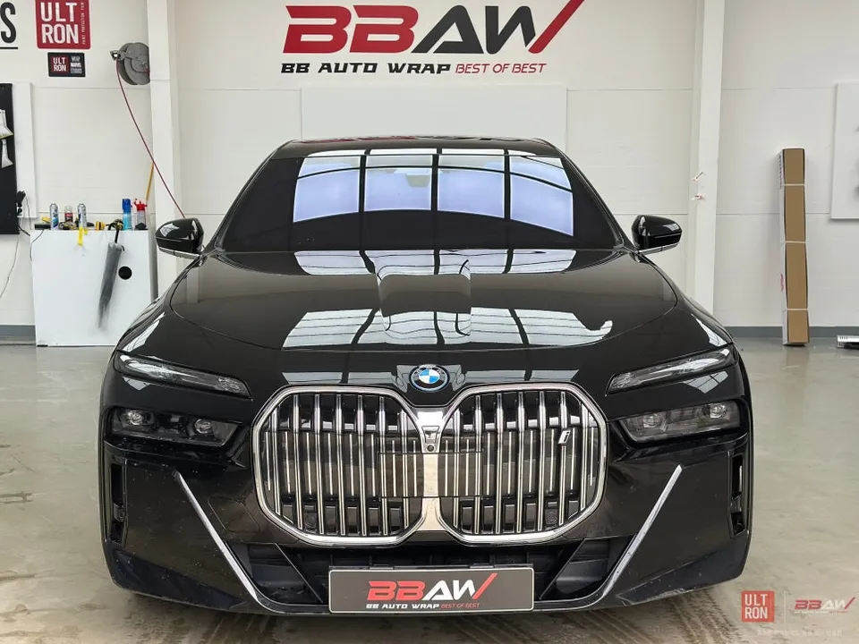 BMW 7 SeriesのカラーPPF施工事例｜費用目安・仕上がり 施工写真 1-1