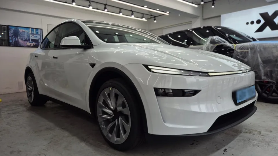 Tesla Model Y PPF施工事例：費用目安と仕上がり 写真
