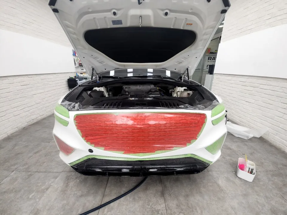 Genesis GV70のPPF施工事例｜費用目安・仕上がり 施工写真 3-2