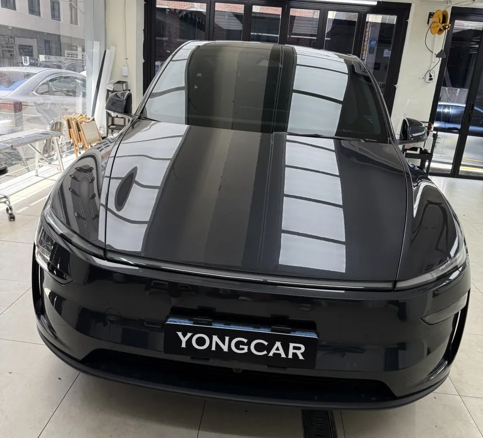 Tesla Model Y PPF施工事例|費用目安・仕上がり 施工写真 2-1