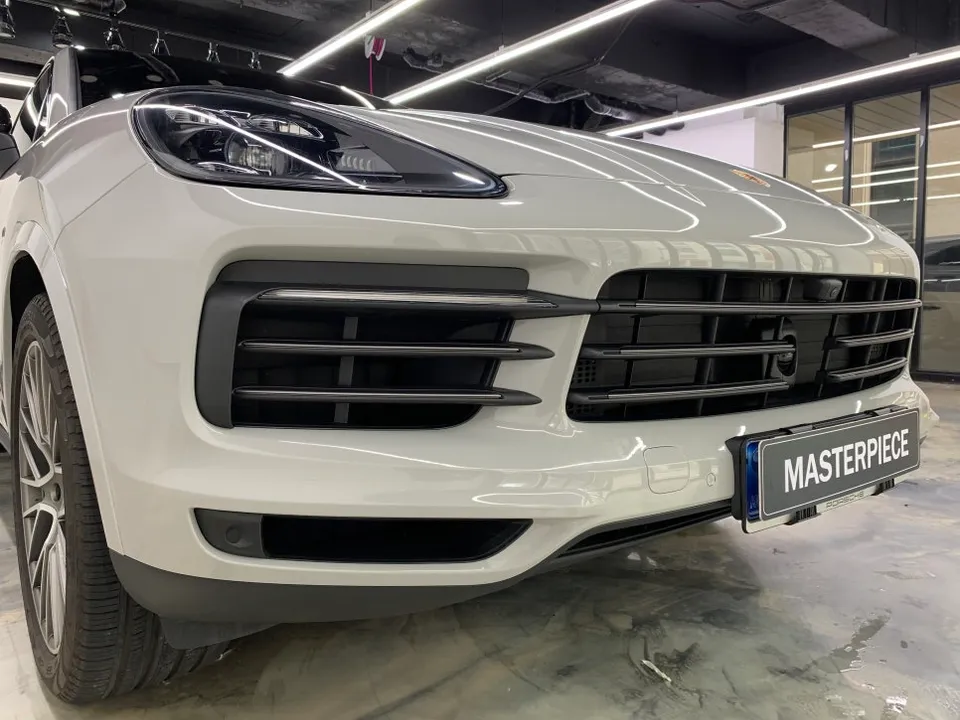 Porsche Cayenne CoupeのPPF施工事例|費用目安・仕上がり 施工写真 3-3