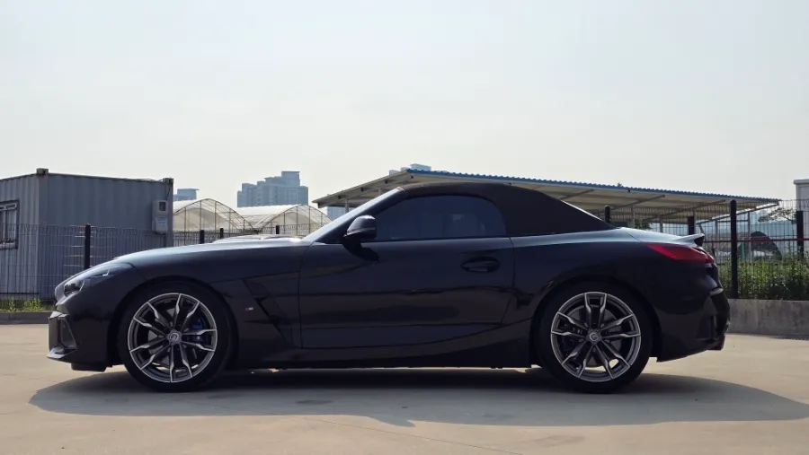 BMW Z4 カーフィルム施工事例｜費用目安と仕上がり 施工写真 1-2