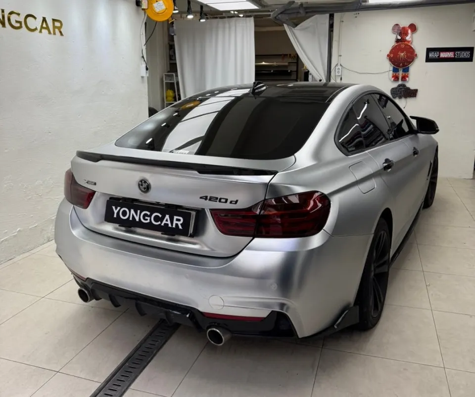 BMW 4 Seriesのカーラッピング事例｜費用目安・仕上がり 施工写真 2-1
