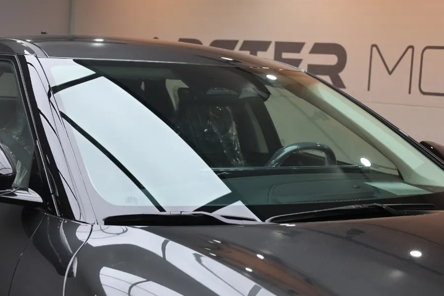Kia EV6 window tinting - Kia EV6 Window Tinting Review: Llumar Vertex 900 Heat Rejection photo 3