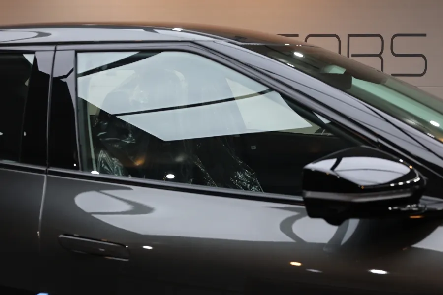 Kia EV6 window tinting - Kia EV6 Window Tinting Review: Llumar Vertex 900 Heat Rejection photo 4