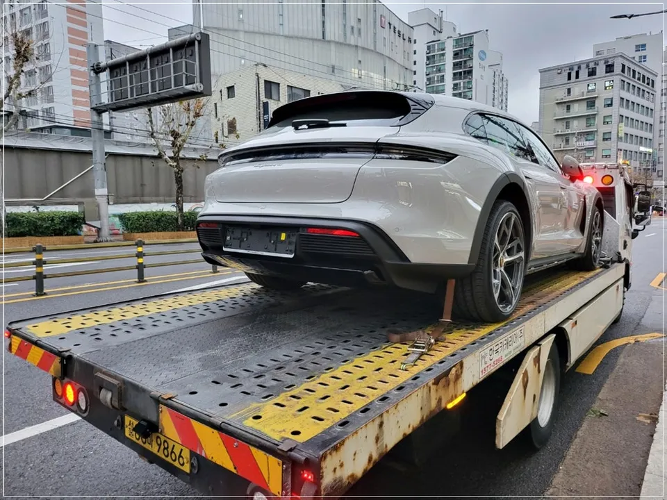 Porsche Taycan ppf - Porsche Taycan PPF Review — Full Protection photo 4