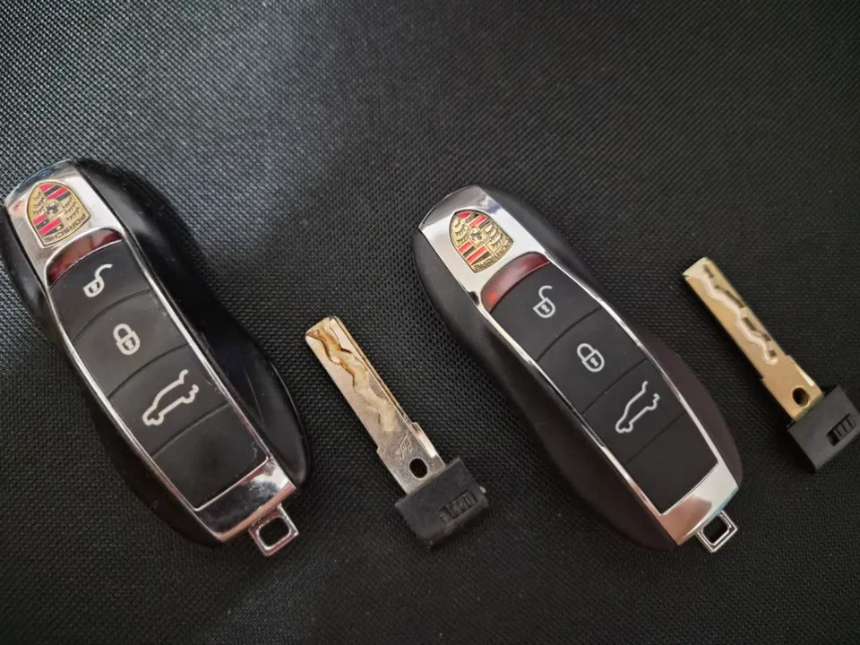 Porsche Cayenne oem options - Porsche Cayenne OEM Options Review: Key Fob Refresh photo 4