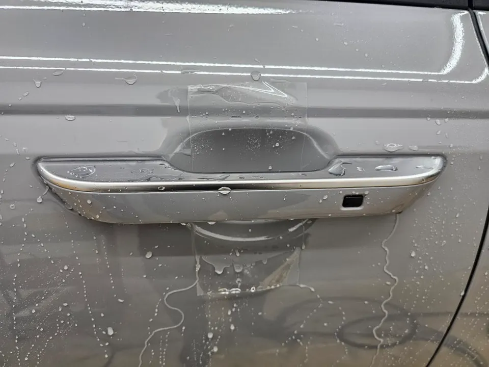 Kia Carnival KA4 PPF施工事例｜費用目安・仕上がり 施工写真 3-1