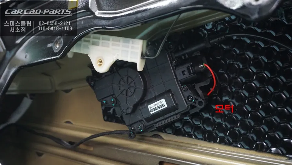 Kia Stinger ghost door - Kia Stinger Ghost Door Review — Enhanced Luxury photo 3