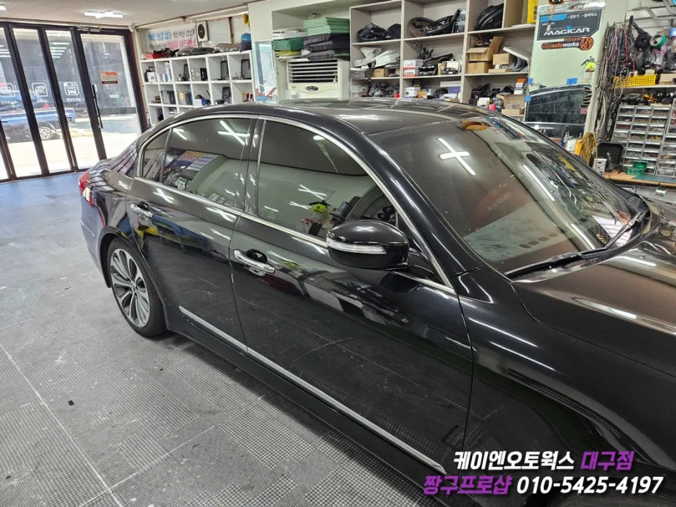 Genesis BHのカーフィルム施工事例｜費用目安・仕上がり 施工写真 3
