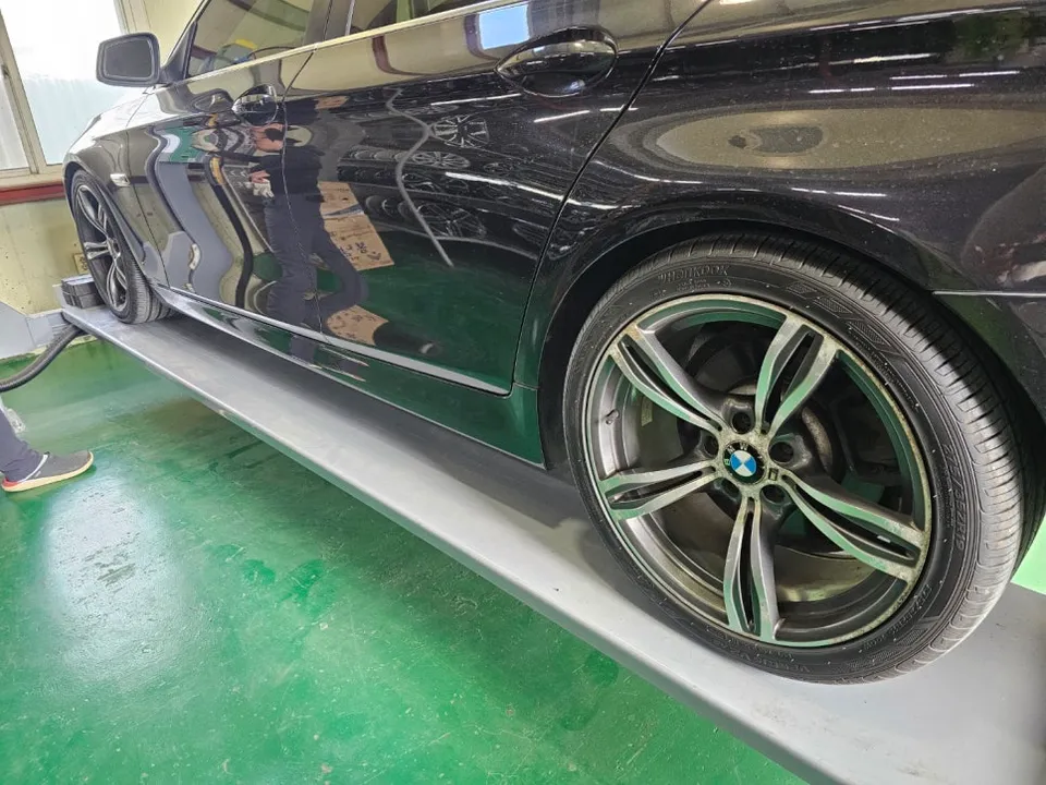 BMW 5 Series F10 Wheel Repair Review - Diamond Cut Perfection