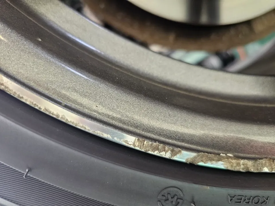 BMW 5 Series F10 wheel repair - BMW 5 Series F10 Wheel Repair Review - Diamond Cut Perfection photo 6