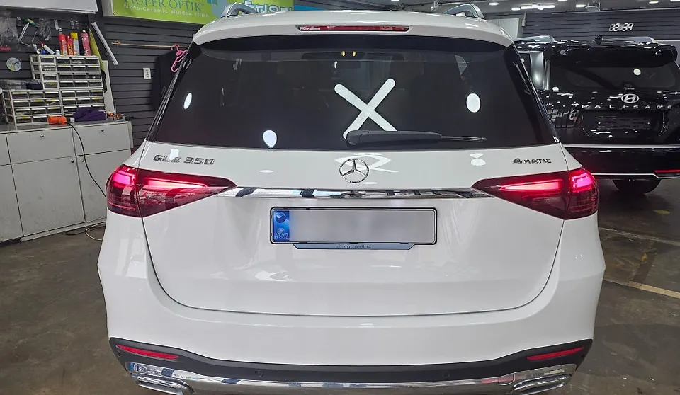 Mercedes-Benz GLEのカーフィルム施工事例|費用目安・仕上がり 施工写真 3-1