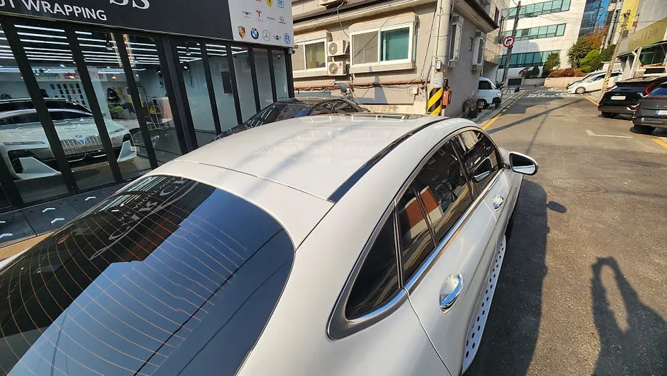 Mercedes-Benz GLC PPF施工事例｜費用目安・仕上がり 施工写真 1-3
