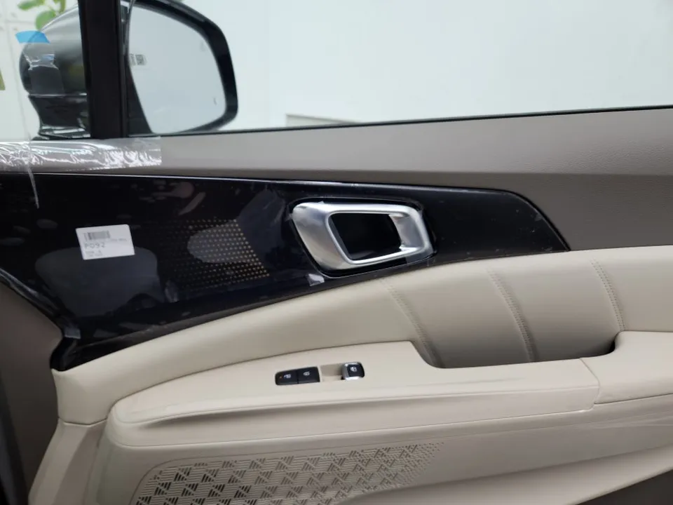 Kia Carnival PPF施工事例|費用目安と仕上がり 施工写真 3-2