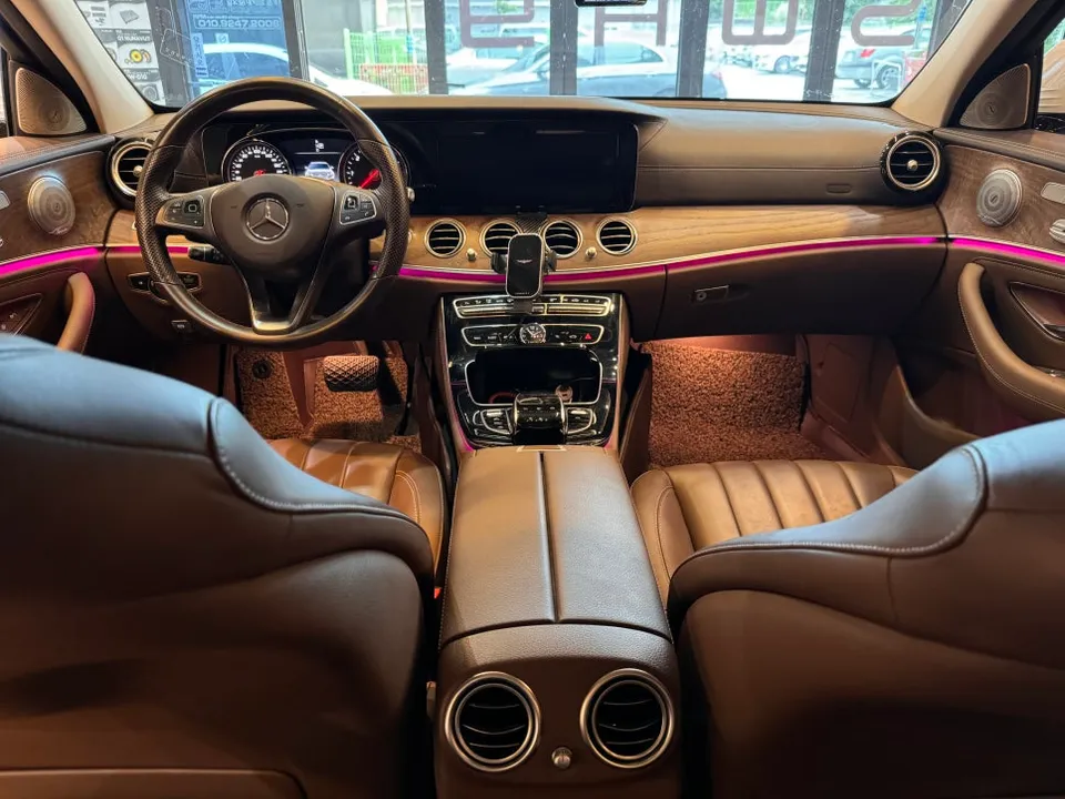Mercedes-Benz E-Class W213 ambient lighting - Mercedes-Benz E-Class W213 Ambient Lighting Upgrade photo 6