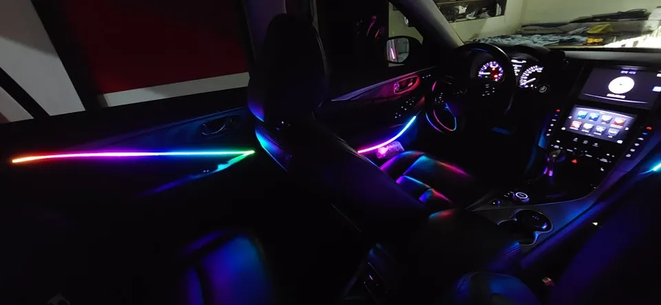 Audi Q5 ambient lighting - Audi Q5 Ambient Lighting Review — Enhanced Interior Ambiance photo 3