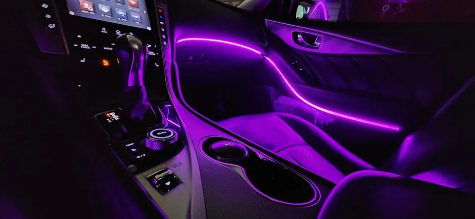 Audi Q5 ambient lighting - Audi Q5 Ambient Lighting Review — Enhanced Interior Ambiance photo 4