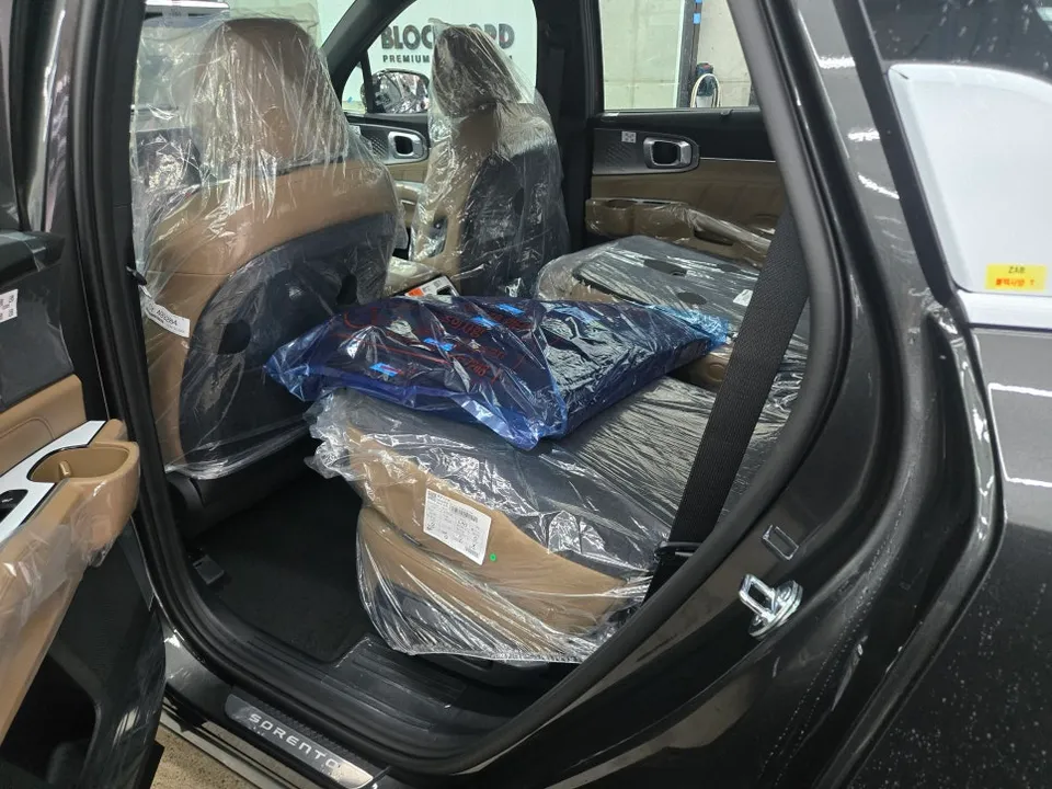 Kia Sorento PPF施工事例|費用目安と仕上がり 施工写真 2-1