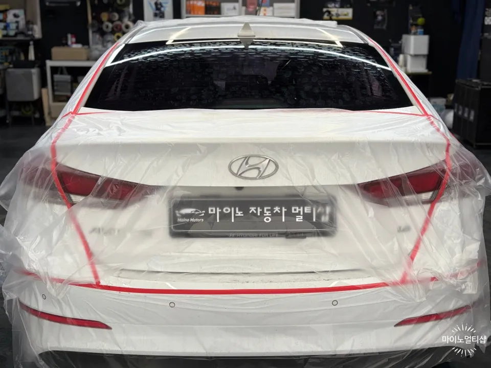 Hyundai Elantra ADのカーフィルム施工事例｜費用目安・仕上がり 施工写真 1-2