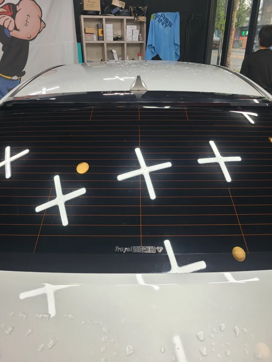 Hyundai Sonataのカーフィルム施工事例|費用目安・仕上がり 施工写真 1-2