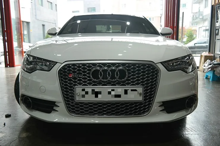 Audi A6 steering wheel - Audi A6 Steering Wheel Customization Review — Enhanced Interior photo 4