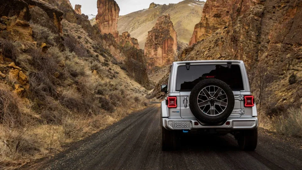 Jeep Wrangler PPF施工事例|費用目安と仕上がり 施工写真 3-1