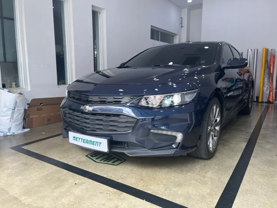 Chevrolet Malibuのカーラッピング事例｜費用目安・仕上がり 施工写真 2-1