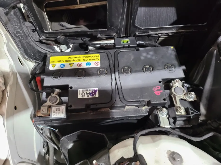 Mercedes-Benz CLS63 AMG dash cam - Mercedes-Benz CLS63 AMG Dash Cam Installation Review photo 7