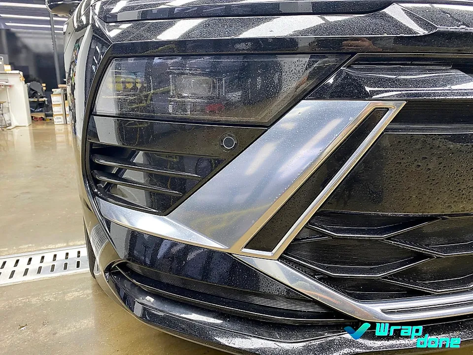 Hyundai Sonata DN8のカーラッピング事例｜クローム部分のブラックアウト 施工写真 2-3