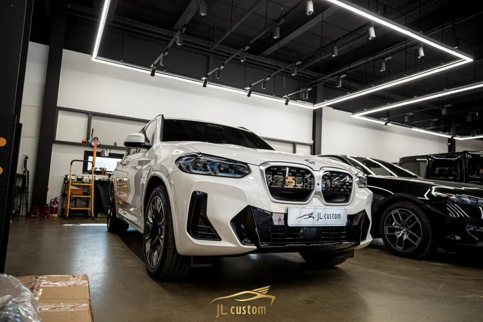 BMW ix3 Heated Seats Review — Essential Winter Comfort