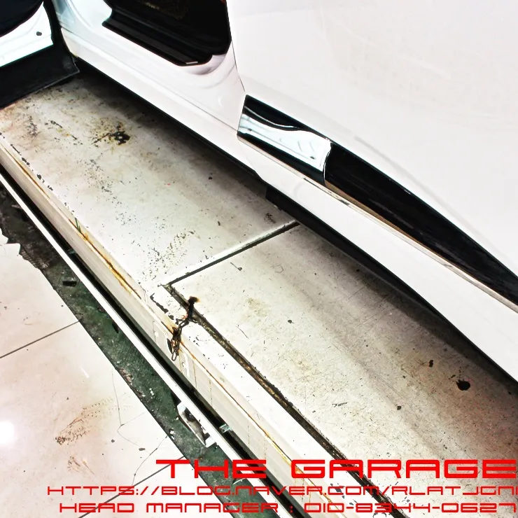 Genesis GV80 body kit - Genesis GV80 Side Steps: Enhancing Entry and Exit photo 5