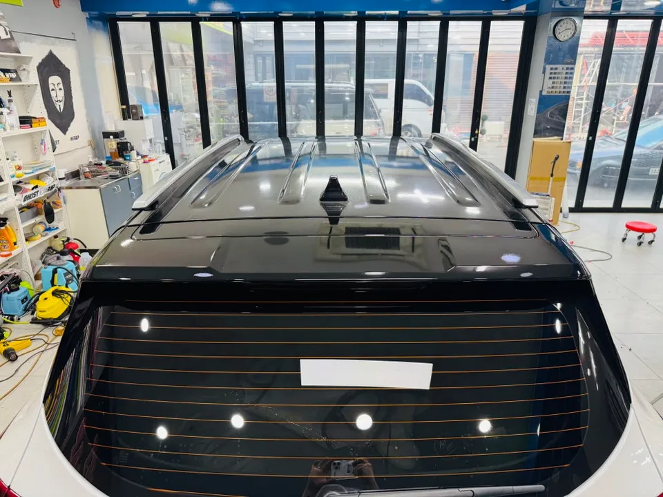 Kia Seltosのカーラッピング事例｜費用目安・仕上がり 施工写真 2-3