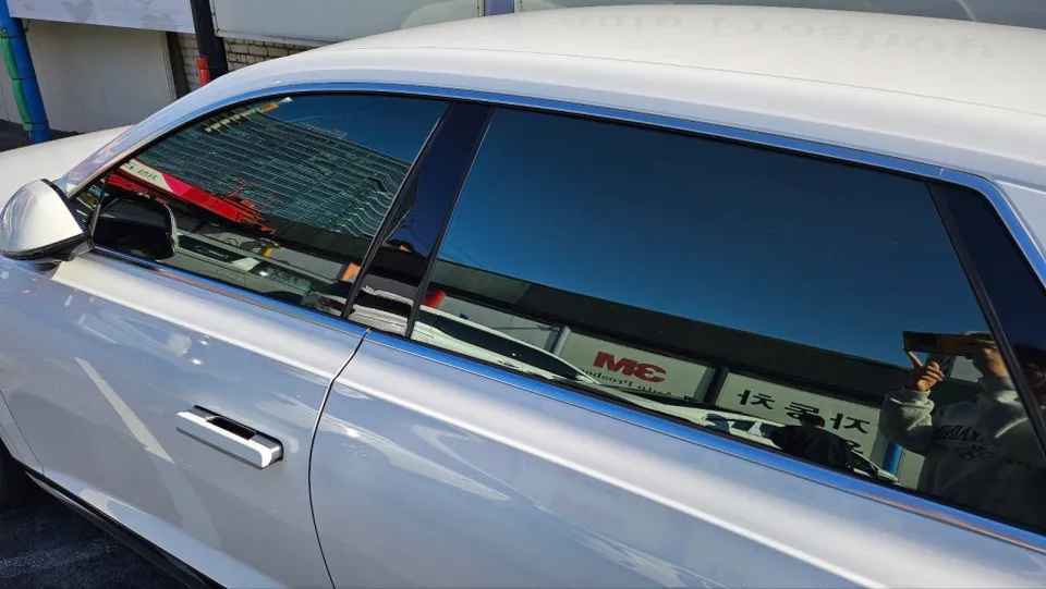 Hyundai Azera PPF施工事例｜費用目安と仕上がり 施工写真 2-2