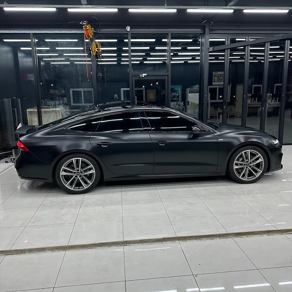 Audi A7 サテンブラックラッピング事例|費用目安・仕上がり 施工写真 2-2