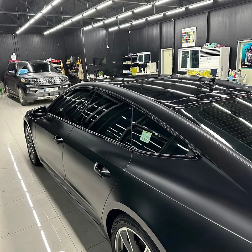 Audi A7 サテンブラックラッピング事例|費用目安・仕上がり 施工写真 3-2